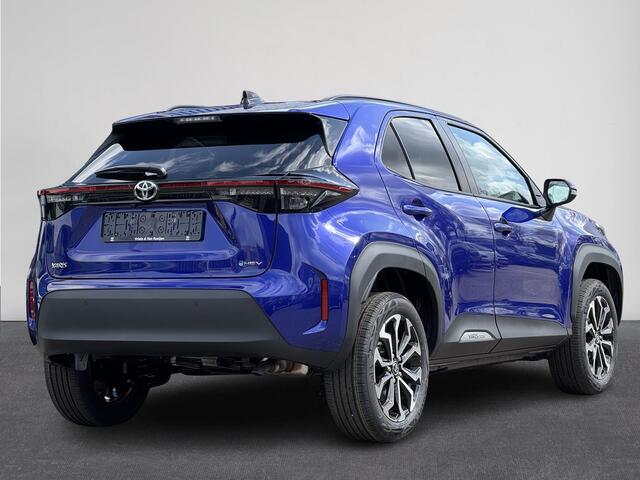 Toyota YARIS Cross 1.5 Hybrid 130pk Automaat Dynamic | NIEUW !| LED Verlichting | LM-Velgen | Car play | | Camera | Climate Control | Stoel/Stuurwiel verwarming |