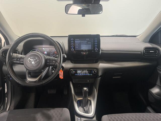 Toyota YARIS 1.5 Hybrid Active | CarPlay | ACC | Achteruitrijcamera | Reservering Ruben t/m 11-4