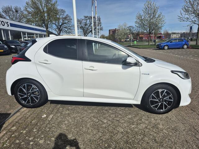 Toyota YARIS 1.5 Hybrid Dynamic TREKHAAK