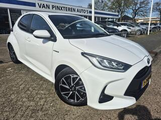 toyota-yaris-1.5-hybrid-dynamic-tre