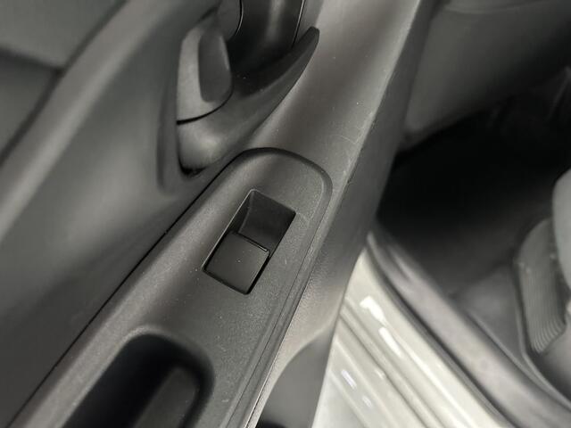 Toyota YARIS 1.5 Hybrid GR Sport SLECHTS 48.043KM, LUXE OPTIES, NEDERLANDSE AUTO!!