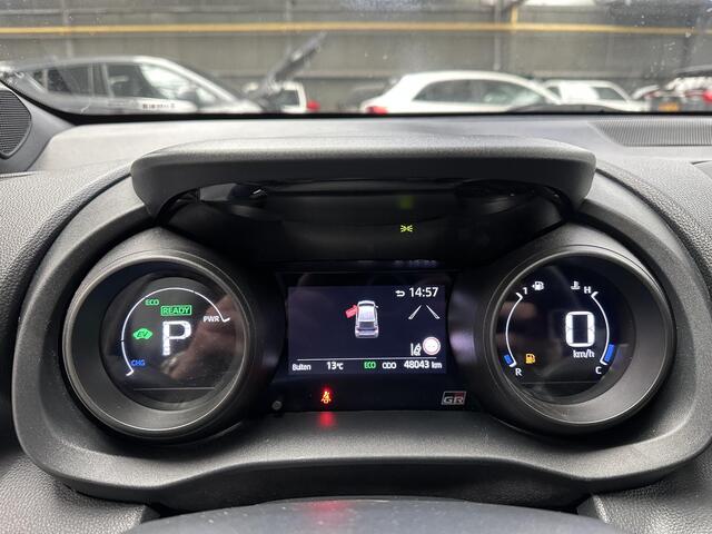 Toyota YARIS 1.5 Hybrid GR Sport SLECHTS 48.043KM, LUXE OPTIES, NEDERLANDSE AUTO!!