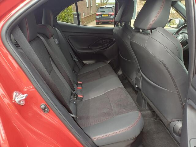 Toyota YARIS Cross 1.5 Hyb 130 GR SPORT