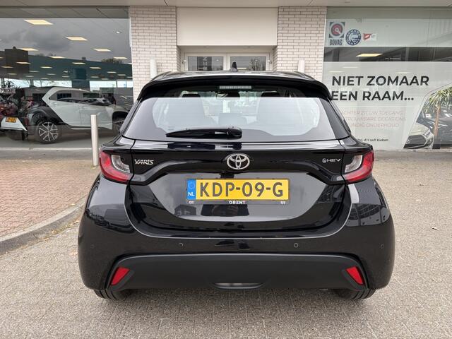 Toyota YARIS 1.5 Hybrid 115 Active Plus | Sensoren V/A | Stuur+stoelverwarmin
