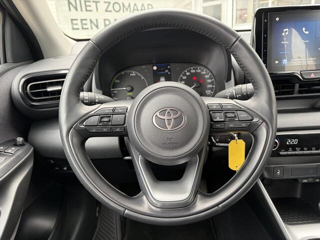 Toyota YARIS 1.5 Hybrid 115 Active Plus | Sensoren V/A | Stuur+stoelverwarmin