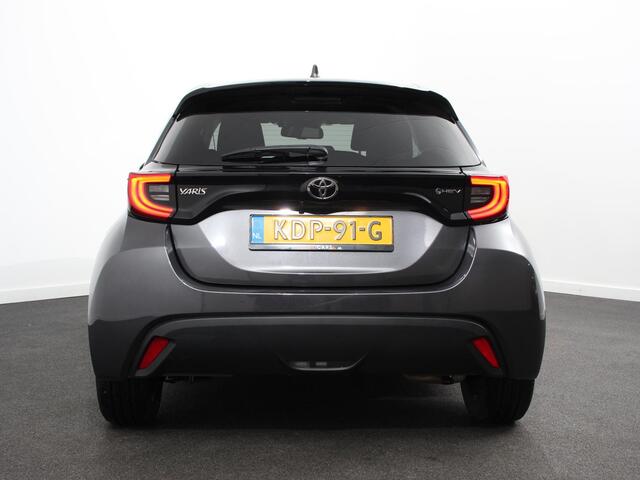 Toyota YARIS 1.5 Hybrid Dynamic Automaat | Climate control | Cruise control adaptieve | LED | Achteruitrijcamera | Keyless start | Lane assist | Navigatie | Apple Carplay/ Android Auto |