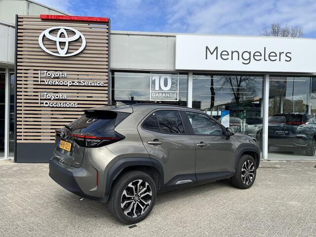 Toyota YARIS Cross 1.5 Hybrid 115 First Edition | Stoelverwarming | Parkeersensoren | Dodehoek detectie