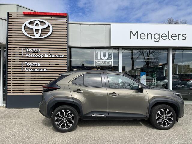 Toyota YARIS Cross 1.5 Hybrid 115 First Edition | Stoelverwarming | Parkeersensoren | Dodehoek detectie