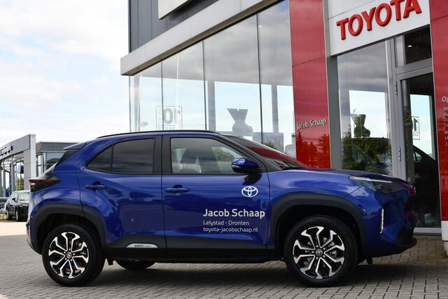 Toyota YARIS Cross 1.5 Hybrid 115 First Edition Automaat 116Pk | Comfort Pack | Apple Carplay / Android Auto | Dodehoekdetectie | BTW-auto |