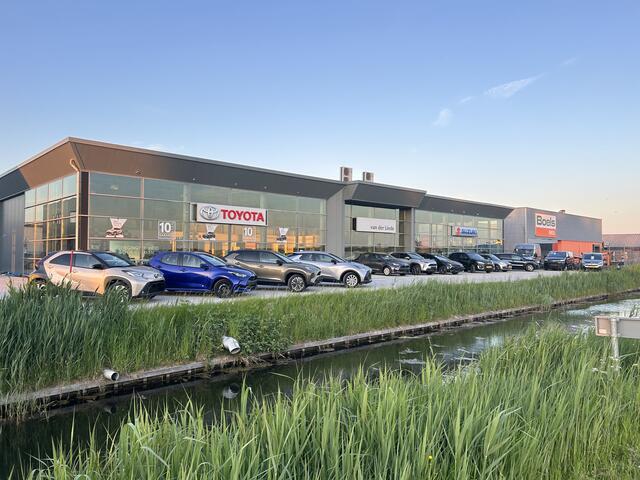 Toyota YARIS 1.5 Hybrid 115 Active Red Pack NL Auto Carplay Clima Cruise Nieuw Model