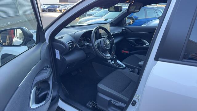Toyota YARIS Cross 1.5 Hybrid First Edition / Navigatie / Apple Carplay / Camera