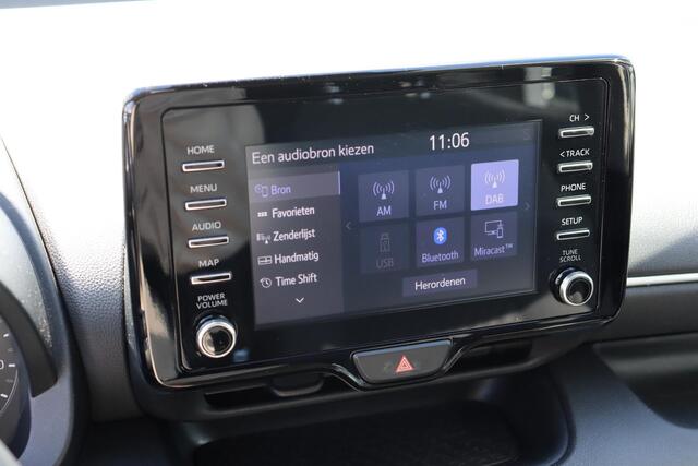 Toyota YARIS 1.5 VVT-i Active, Apple carplay, Android auto !