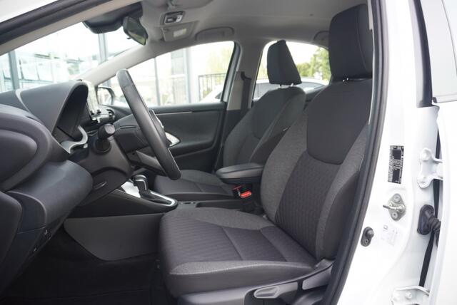 Toyota YARIS 1.5 Hybrid Active Navigatie | CarPlay | Clima | ACC | NAP | Came