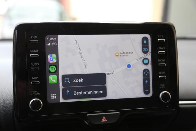 Toyota YARIS 1.5 Hybrid Executive Sport Bi-Tone Navi Carplay LED Camera