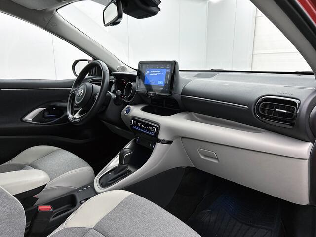 Toyota YARIS 1.5 Hybrid Executive Limited + | Dealeronderhouden | Onderweg-naar-dealer