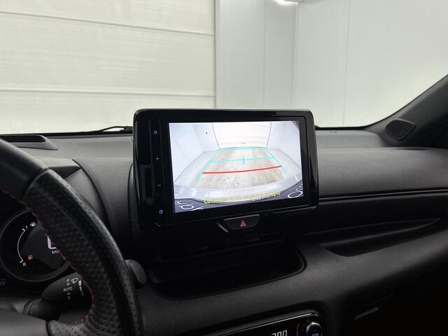 Toyota YARIS 1.5 Hybrid GR Sport | Stoel en stuurwielverwarming | Sportief uitgevoerd |