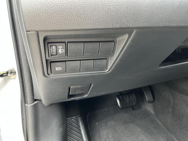 Toyota YARIS Cross 1.5 Hybrid Adventure | All-in prijs | Automaat | Trekhaak afneembaar | Head up display