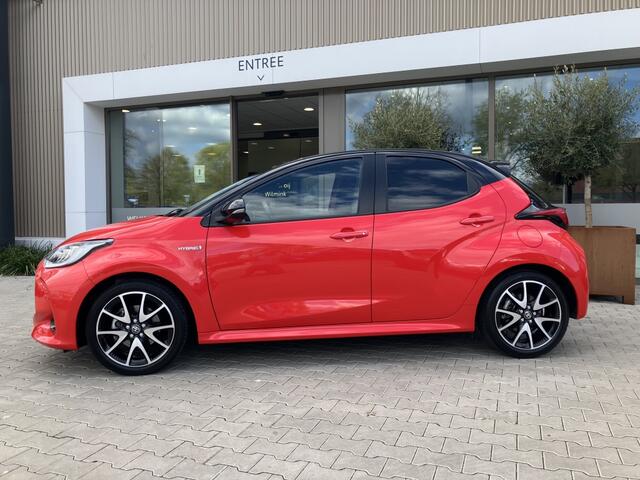 Toyota YARIS 1.5 Hybrid Launch Edition | Head -Up | Trekhaak | PDC