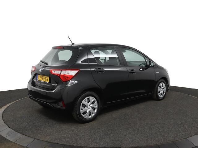 Toyota YARIS 1.5 Hybrid Active | Airco | Achteruitrijcamera | Bluetooth |