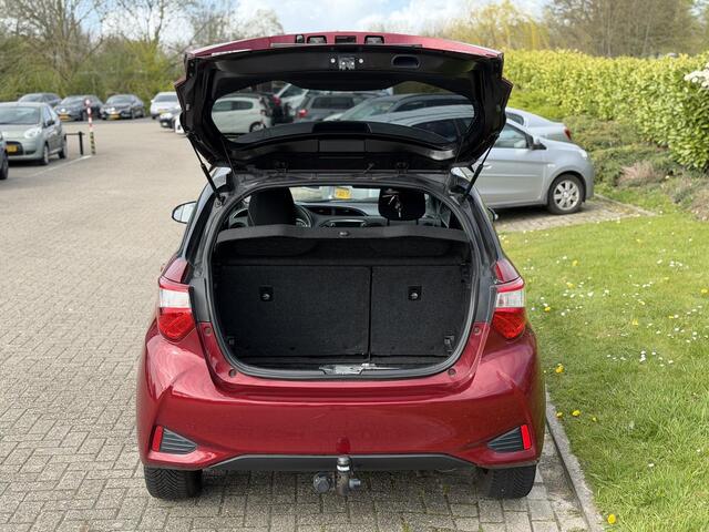 Toyota YARIS 1.5 Hybrid Bi-Tone