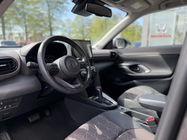 Toyota YARIS Cross 1.5 Hybrid 130 Executive | GEEN AFLEVERKOSTEN | Elektrische achterklep, Parkeersensoren, Dodehoekdetectie