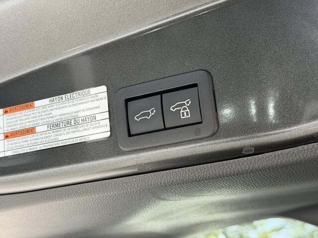 Toyota YARIS Cross 1.5 Hybrid 130 Executive | GEEN AFLEVERKOSTEN | Elektrische achterklep, Parkeersensoren, Dodehoekdetectie