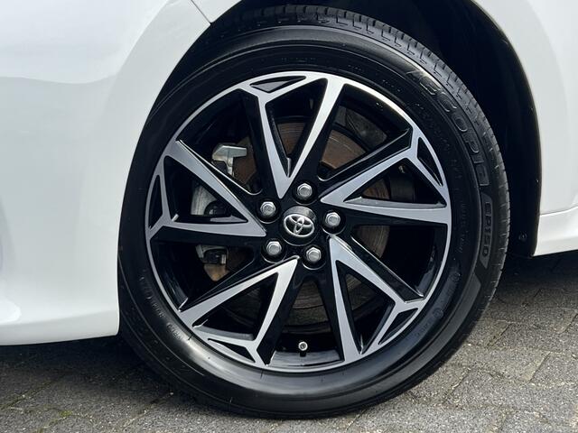 Toyota YARIS 1.5 Hybrid Dynamic | Carplay | Camera | LED | ACC