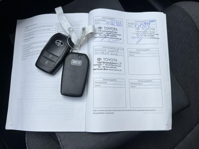 Toyota YARIS 1.5 Hybrid Dynamic | Carplay | Camera | LED | ACC