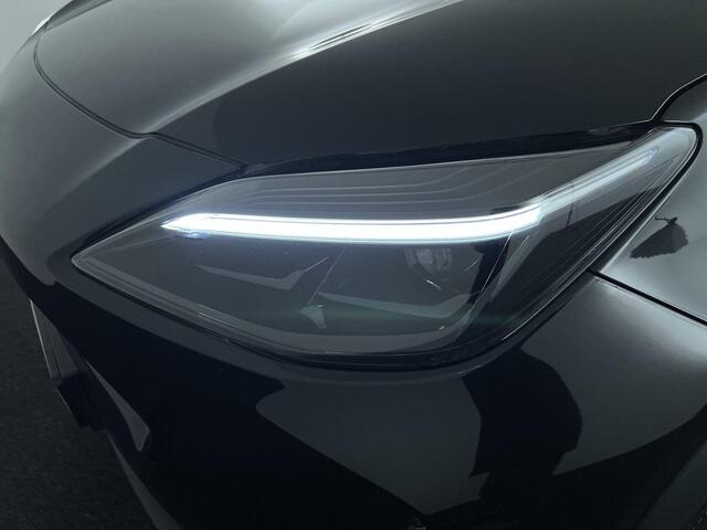 Toyota YARIS Cross 1.5 Hybrid 115 First Edition | Keyless | P.cam | Navi