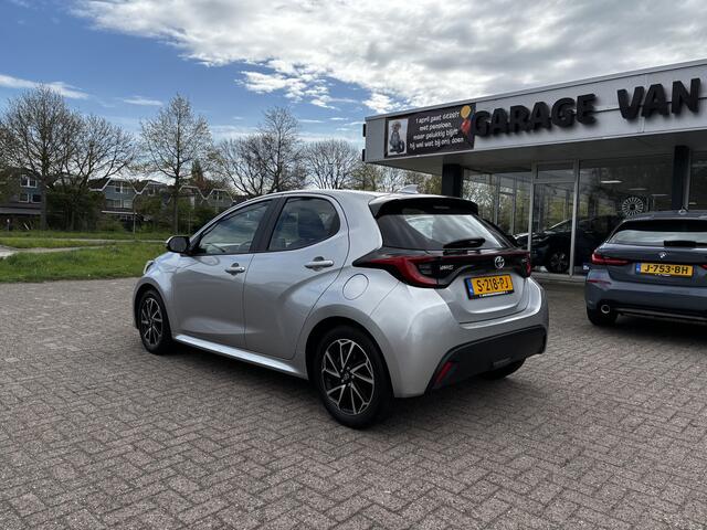 Toyota YARIS 1.5 Hybrid Dynamic Acamera cruise Lmv Nap