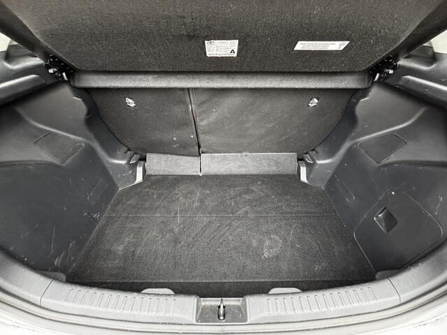 Toyota YARIS 1.5 Hybrid Dynamic Acamera cruise Lmv Nap