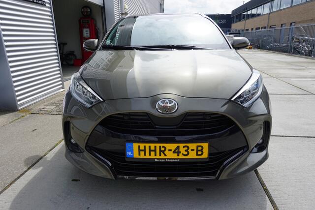 Toyota YARIS 1.5 Hybrid 130 Executive |Navi|Carplay|PDC V+A|Dodehoek|HUD|JBL|Stoel en stuurverw.|Camera|