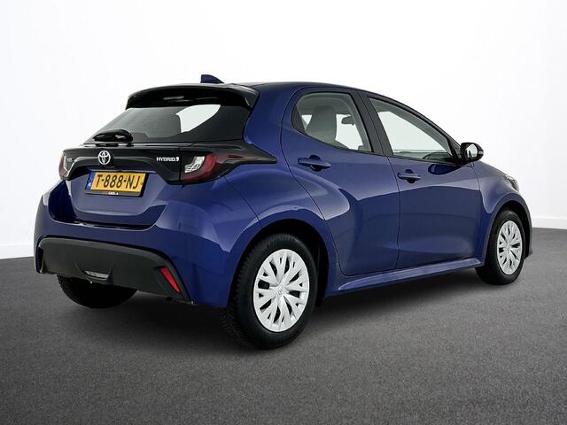 Toyota YARIS 1.5 Hybrid Active Auto. Navigatie Apple Carplay/Android Auto Camera Adaptive Cruise Control Climate Control