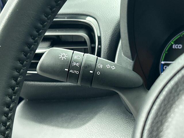 Toyota YARIS 1.5 Hybrid Active Auto. Navigatie Apple Carplay/Android Auto Camera Adaptive Cruise Control Climate Control