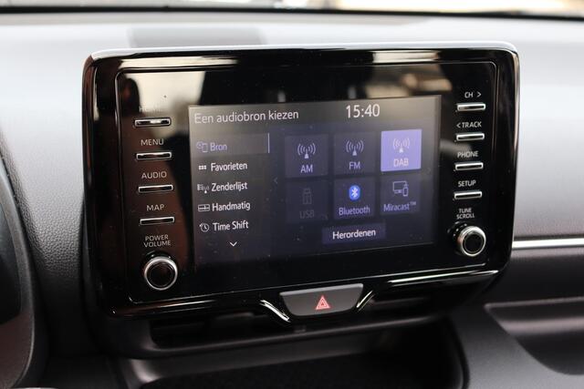Toyota YARIS 1.5 Hybrid Active | Apple Carplay / Android Auto, Parkeercamera, Navigatie, Adaptieve Cruise Control, Stuurwiel bediening, Navigatie.