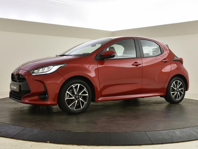 Toyota YARIS 1.5 Hybrid Dynamic | All Season | Key less | DAB | Carplay