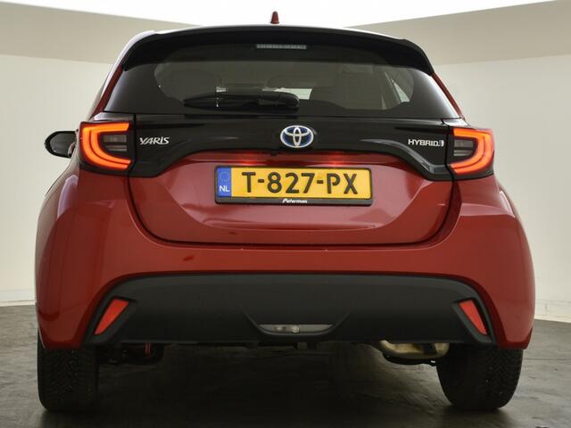 Toyota YARIS 1.5 Hybrid Dynamic | All Season | Key less | DAB | Carplay