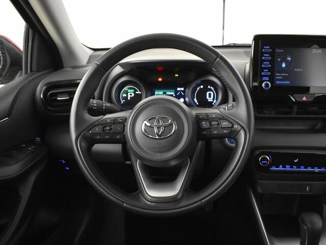 Toyota YARIS 1.5 Hybrid Dynamic | All Season | Key less | DAB | Carplay