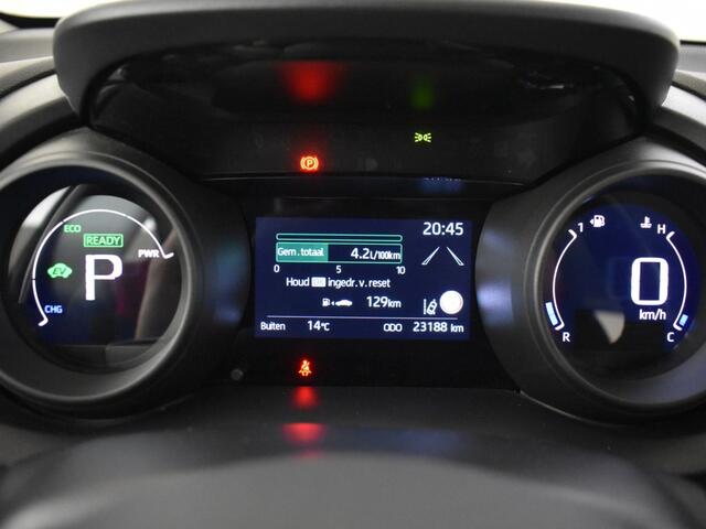 Toyota YARIS 1.5 Hybrid Dynamic | All Season | Key less | DAB | Carplay