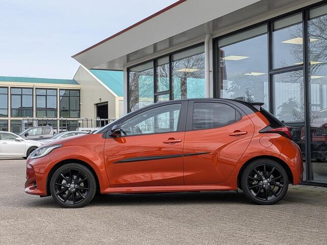Toyota YARIS 1.5 Hybrid Executive | Full option | Trekhaak | Pano | HUD | JBL | Zomer/winterset | Leer