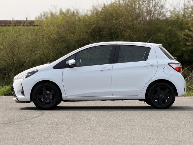 Toyota YARIS 1.0 VVT-i Active 1ste Eigenaar | Camera | Bluetooth