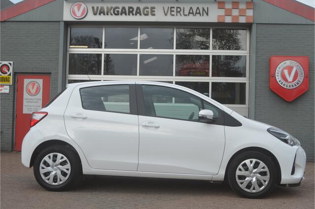 Toyota YARIS 1.0 VVT-i Aspiration 12 mnd. gar.