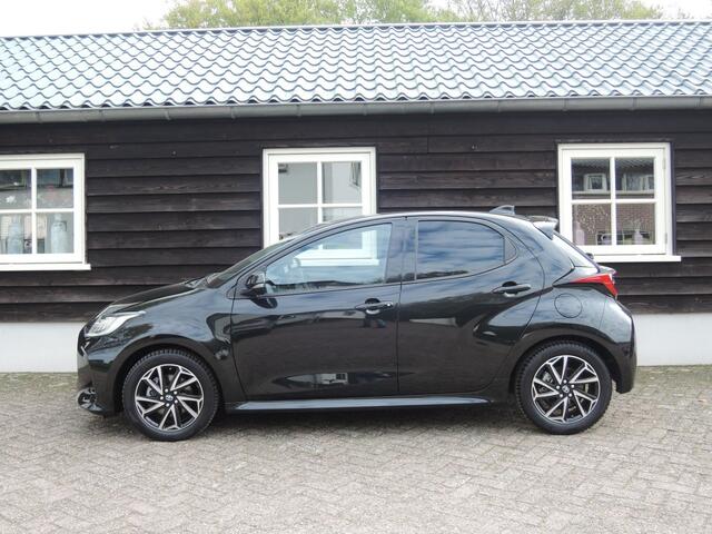 Toyota YARIS 1.5 Hybrid Dynamic