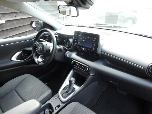 Toyota YARIS 1.5 Hybrid Dynamic