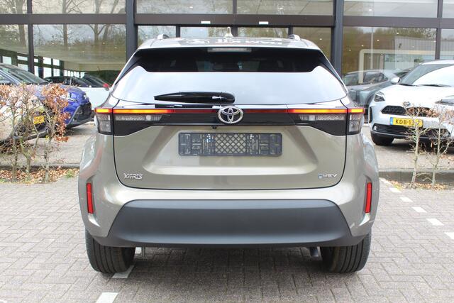 Toyota YARIS Cross 1.5 Hybrid 115 Dynamic Plus | Rijklaar | Stoel/-stuurverw. | Apple/Android | Navi | Keyless | LED | Camera | Adap.cruise | Clima
