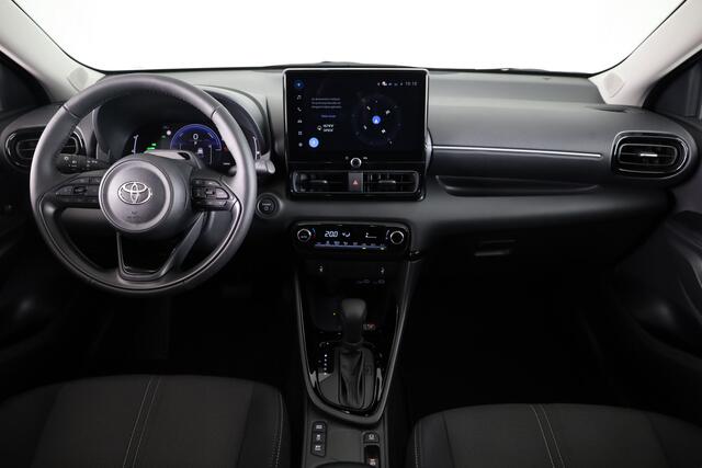 Toyota YARIS 1.5 Hybrid 115 Dynamic + Comfort Pack *NIEUW* | Direct leverbaar! |