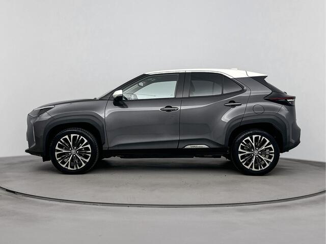 Toyota YARIS Cross 1.5 Hybrid Executive | PDC | 360° Camera | Navigatie | Stuur-Stoelverwarming |