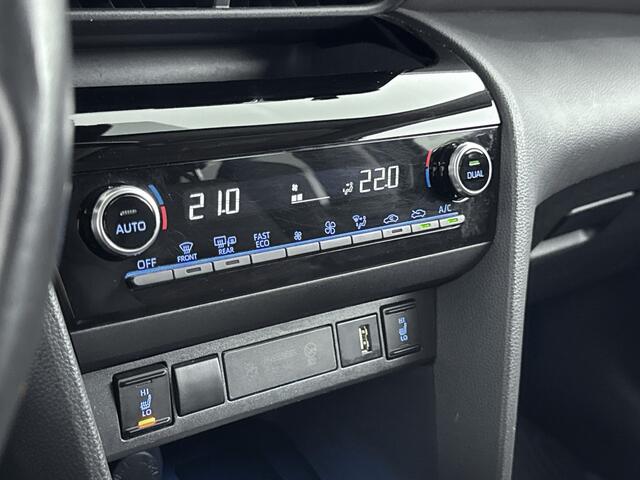 Toyota YARIS Cross 1.5 Hybrid Executive | PDC | 360° Camera | Navigatie | Stuur-Stoelverwarming |