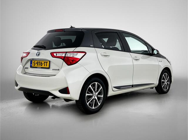 Toyota YARIS 1.5 Hybrid Y20 Pre Crash Safety | Navigatie | Cruise Controle | Onderweg-naar-dealer