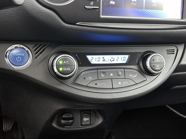 Toyota YARIS 1.5 Hybrid Y20 Pre Crash Safety | Navigatie | Cruise Controle | Onderweg-naar-dealer